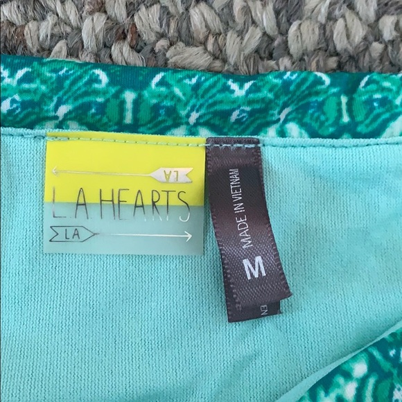 Bikini - Picture 3 of 3